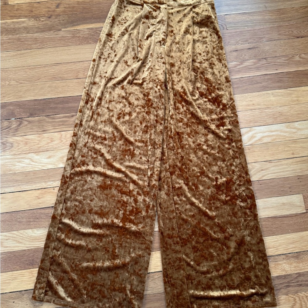 Forever 21 Gold Velvet Wide Leg Pants
